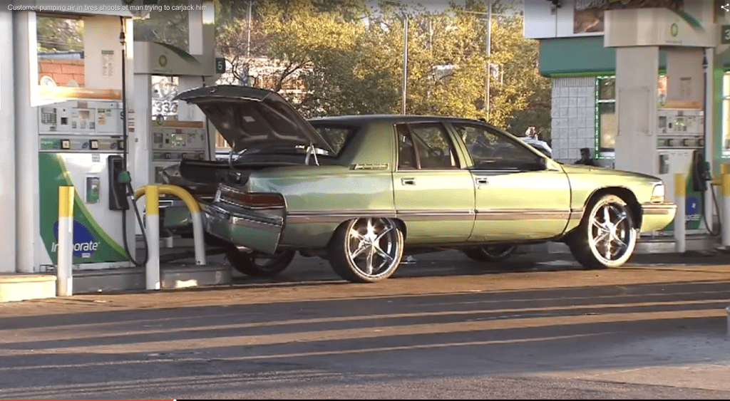 Carjacking folied Detroit