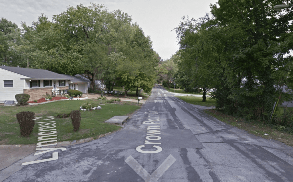 Utility worker grabs own gun to kill armed man who tried to rob him, St. Louis County