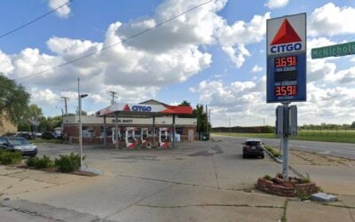 Detroit Man Shoots Three of the Four Men who were trying to Attack Him